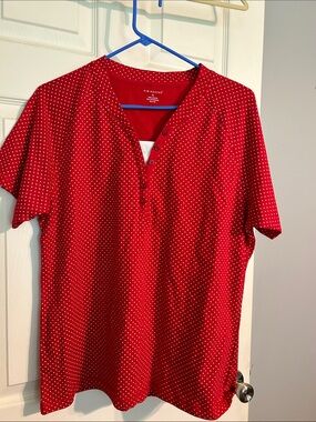 Kim Rogers Red Dot Short Sleeve Henley Tee